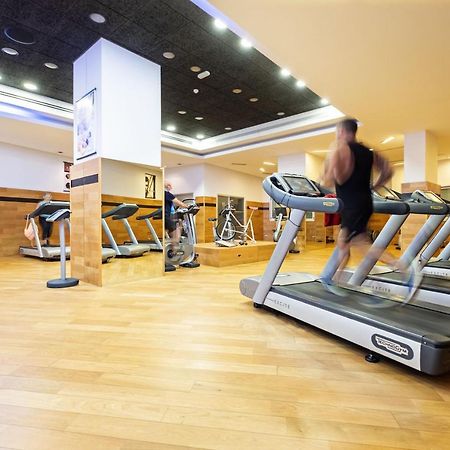 Hotel Envia Almeria Spa & Golf Aguadulce  Ngoại thất bức ảnh A treadmill in a gym
