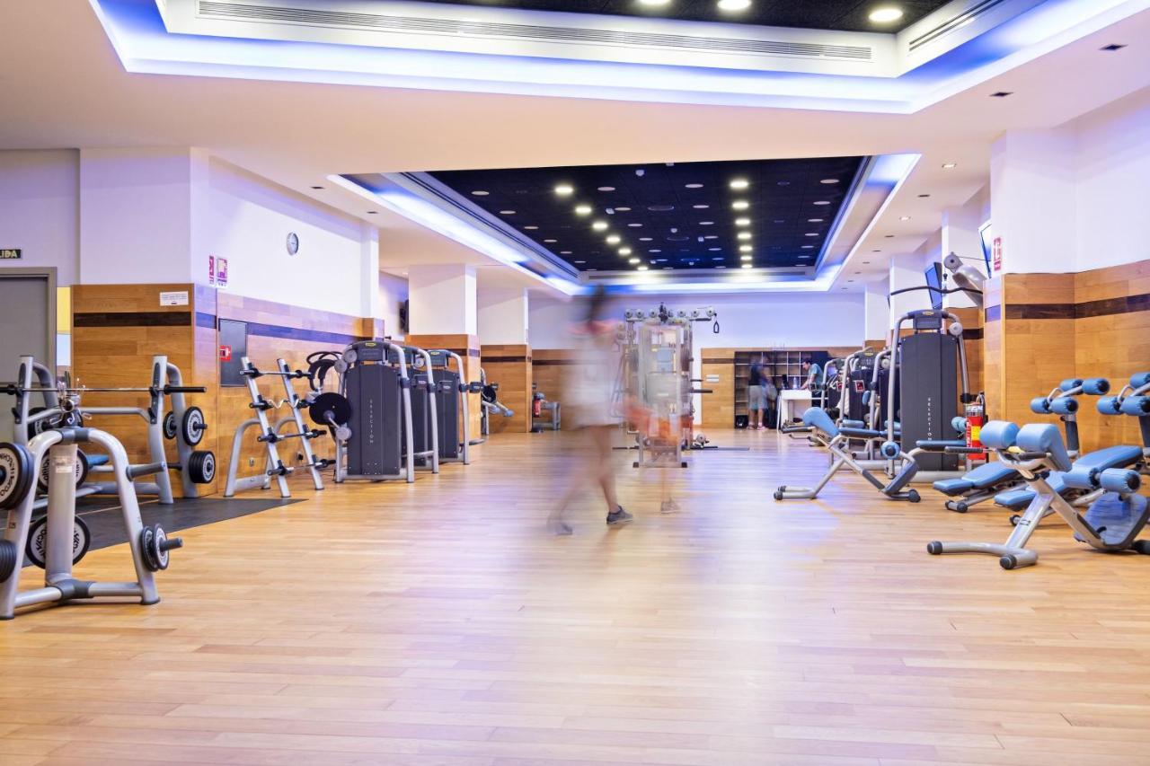 Hotel Envia Almeria Spa & Golf Aguadulce  Ngoại thất bức ảnh The gym at the hotel